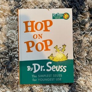 DR SEUSS hop on pop